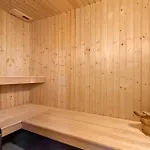 Lovely In With Sauna 펜션 *
