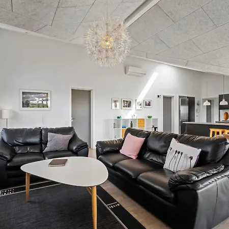 Lovely In With Sauna Holiday home