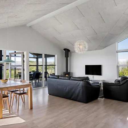 Lovely In With Sauna Holiday home Hvide Sande