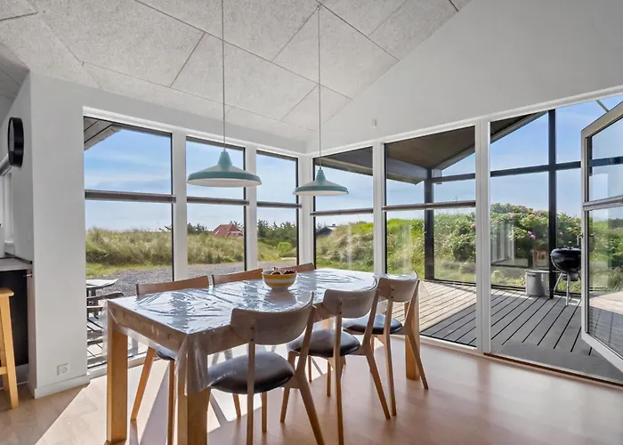 Lovely In With Sauna Holiday home Hvide Sande