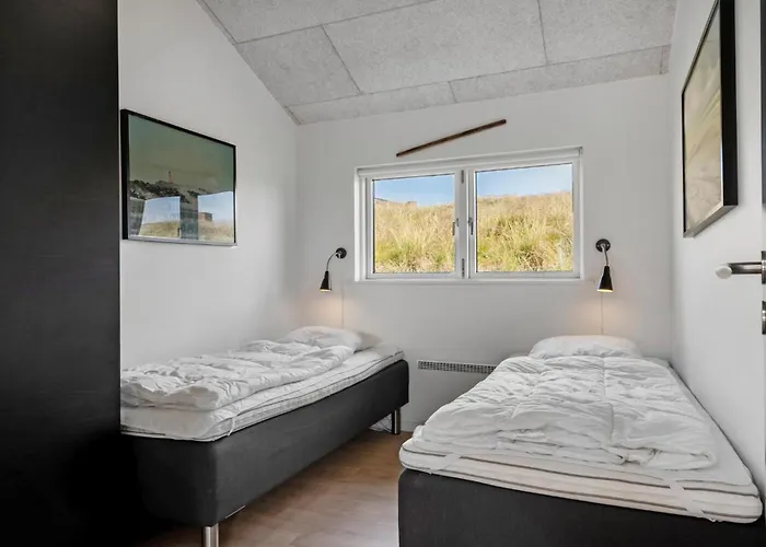 Holiday home Lovely In With Sauna Hvide Sande